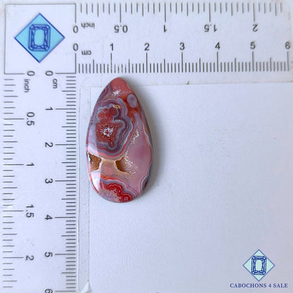 Piedra preciosa de ágata de encaje loco natural en forma de pera Druzy de 35 x 18 x 5 mm procedente de México, disponible para la venta.