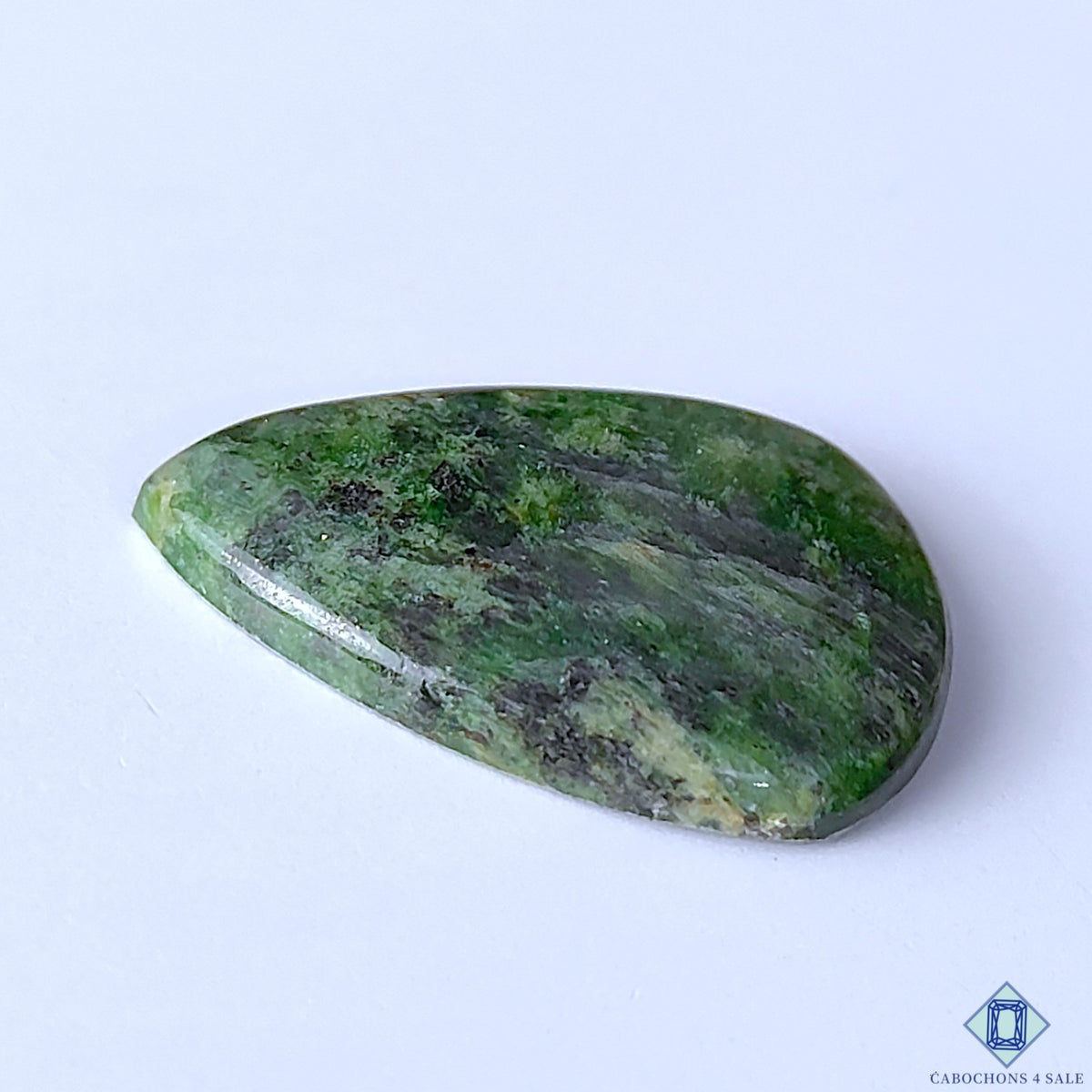 0-Diopside-C4sw22928-3-Pear-Green-mm-Cabochons-Opaque-0