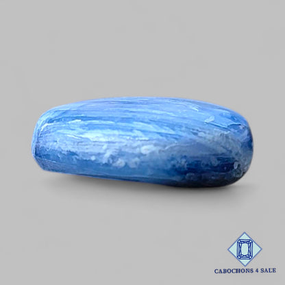 Cabujones redondos de cianita azul natural de 15 x 5 mm, de Brasil, disponibles para la venta.