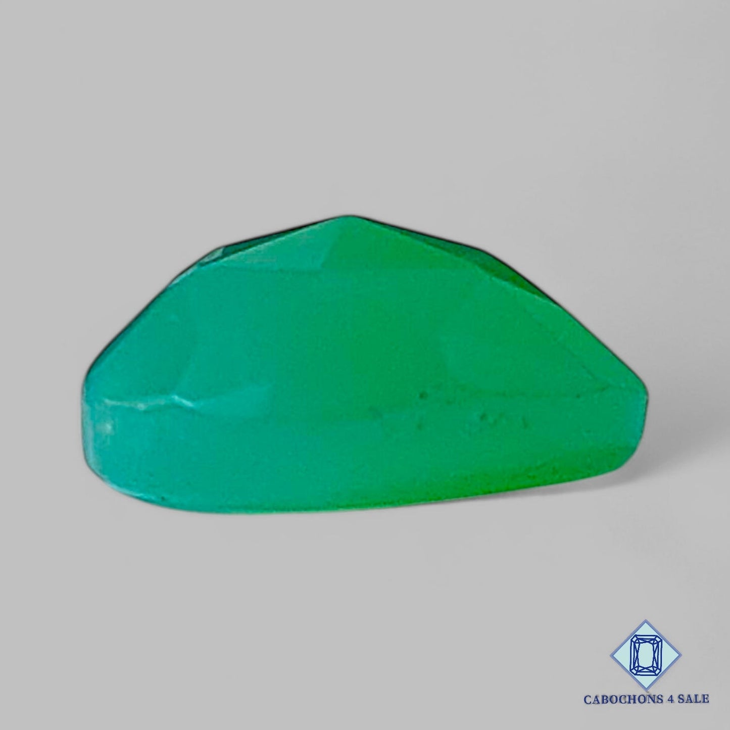 Natural Green Chalcedony Gemstone  Heart Carvings 13*14*6mm from Turkey  available for sale