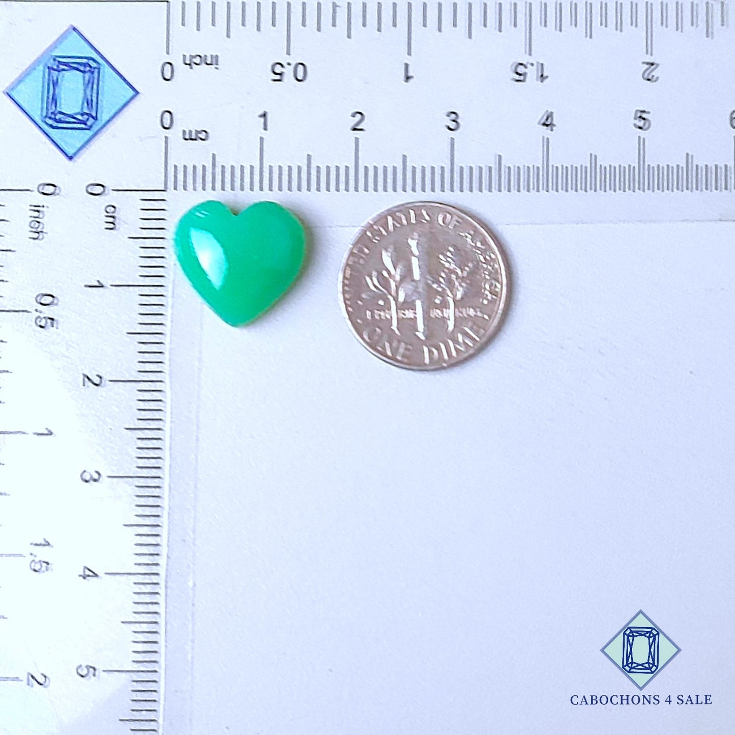 Natural Green Chalcedony Gemstone Heart Carvings 13*14*6mm from Turkey  available for sale