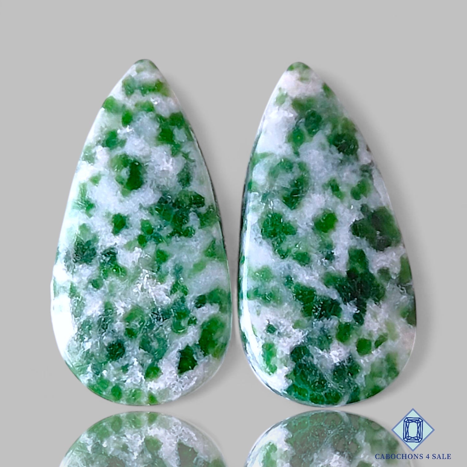 Green Dot Agate