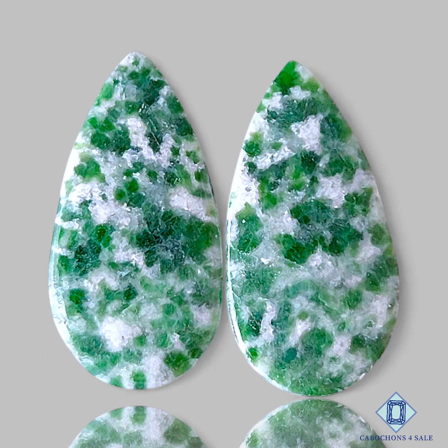 Green Dot Agate
