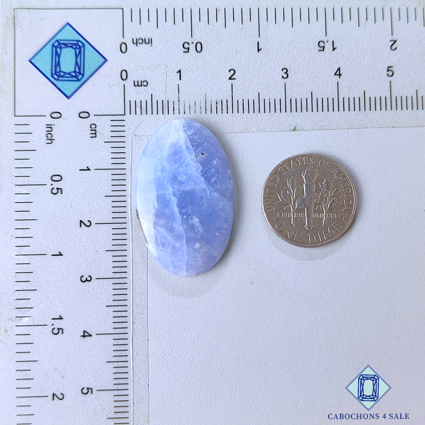 Cabujones ovalados de hackmanita