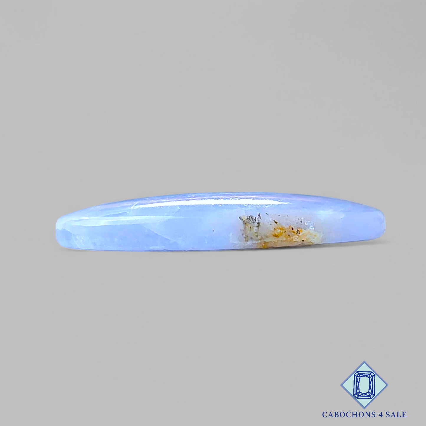 Cabujones ovalados de hackmanita