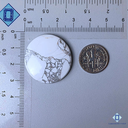 Cabujones redondos de howlita natural de 30 x 5 mm de California, disponibles para la venta.