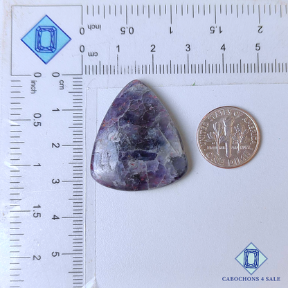 Cabujones triangulares de piedra solar iolita