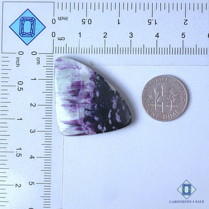 Cabujones de piedra preciosa Kammererite natural de 38 x 27 x 5 mm, disponibles para la venta en Turquía.