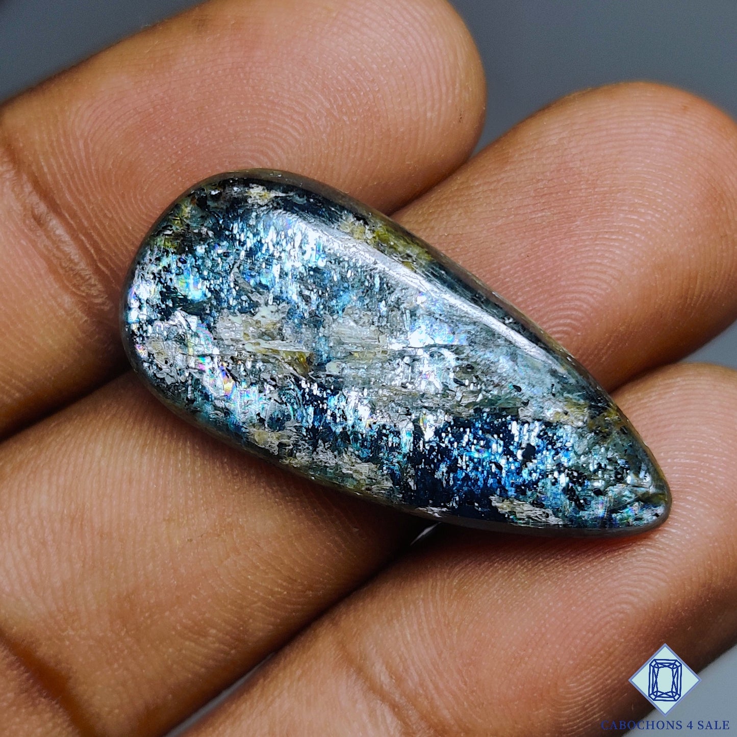 Kyanite
