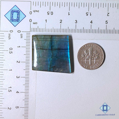 Cabujones de labradorita multicolor natural de 25 x 25 x 5 mm de Madagascar, disponibles para la venta. 