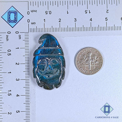 Labradorita azul natural tallada a mano, 35 x 21 x 7 mm, de Madagascar, disponible para la venta.