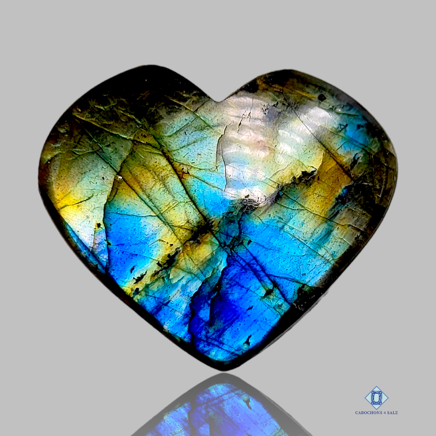 Labradorite-c4sw1594-Heart-Blue-Cabochons