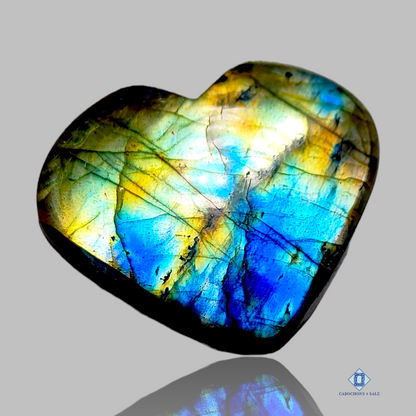 Labradorite-Heart-Cabochons