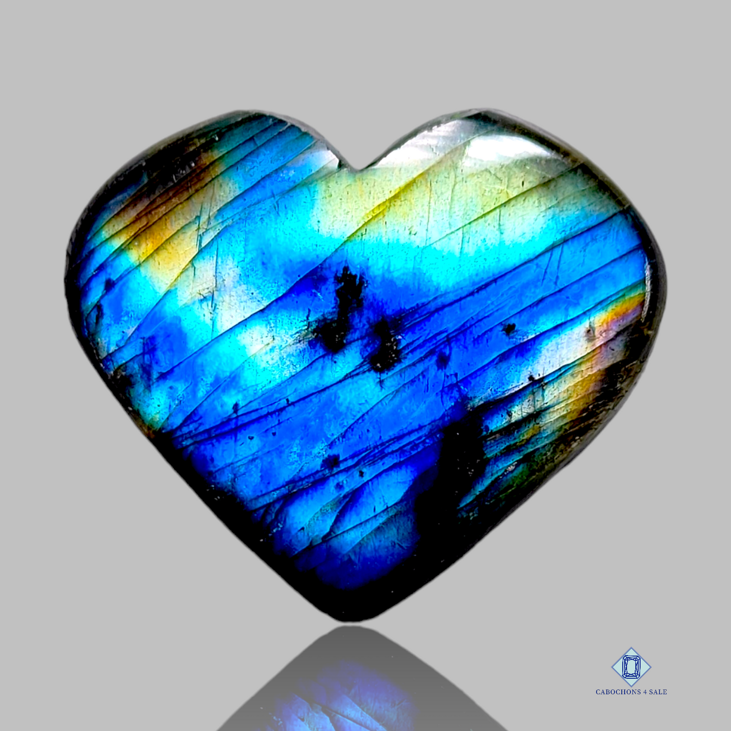 Labradorite-c4sw1595-Heart-Blue-Cabochons