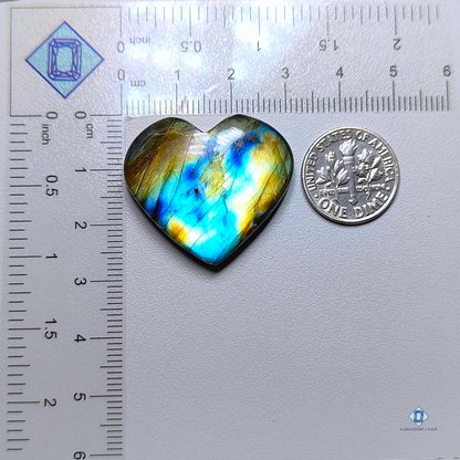 Labradorite-Heart-Cabochons