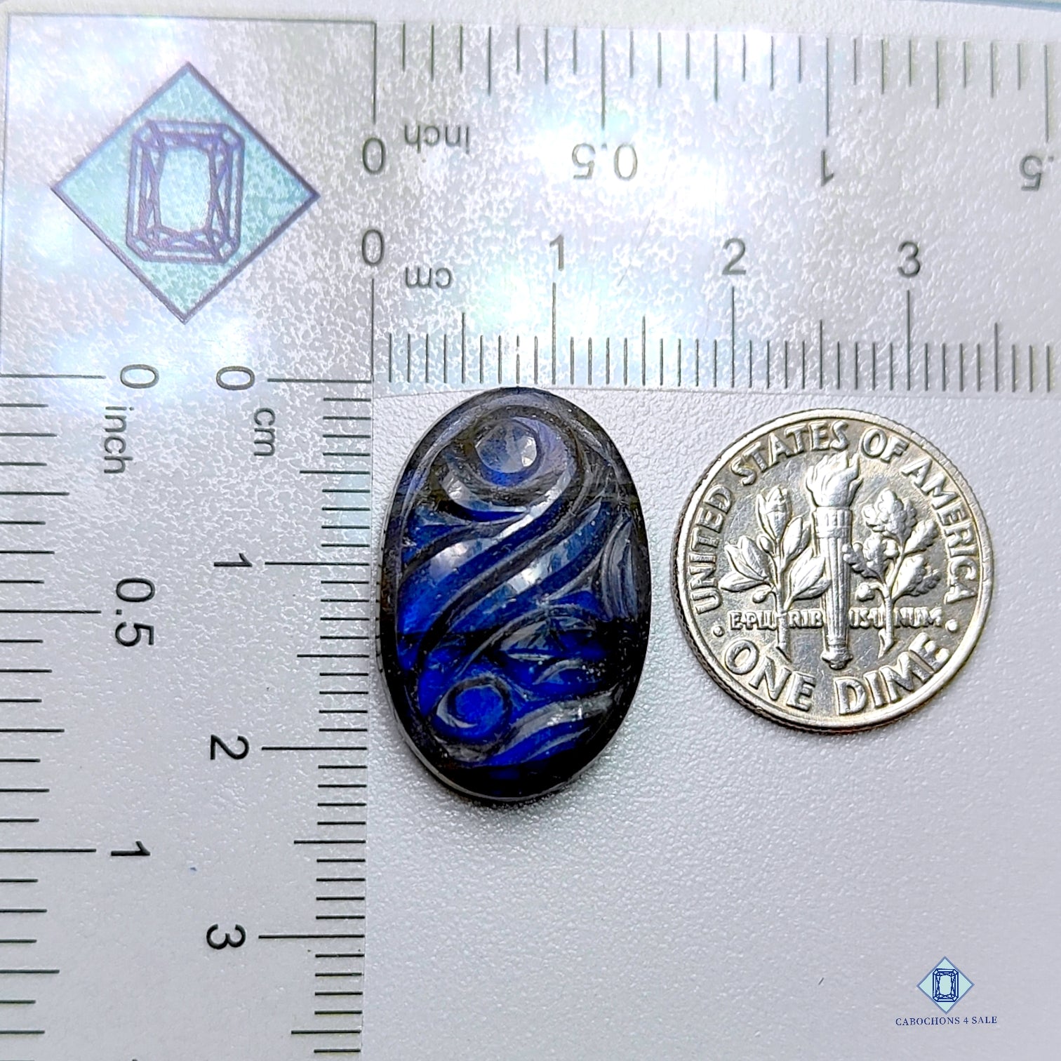 0-Labradorite-c4sw2331-2-Oval-Blue-20_25mm-Carvings-Translucent-0