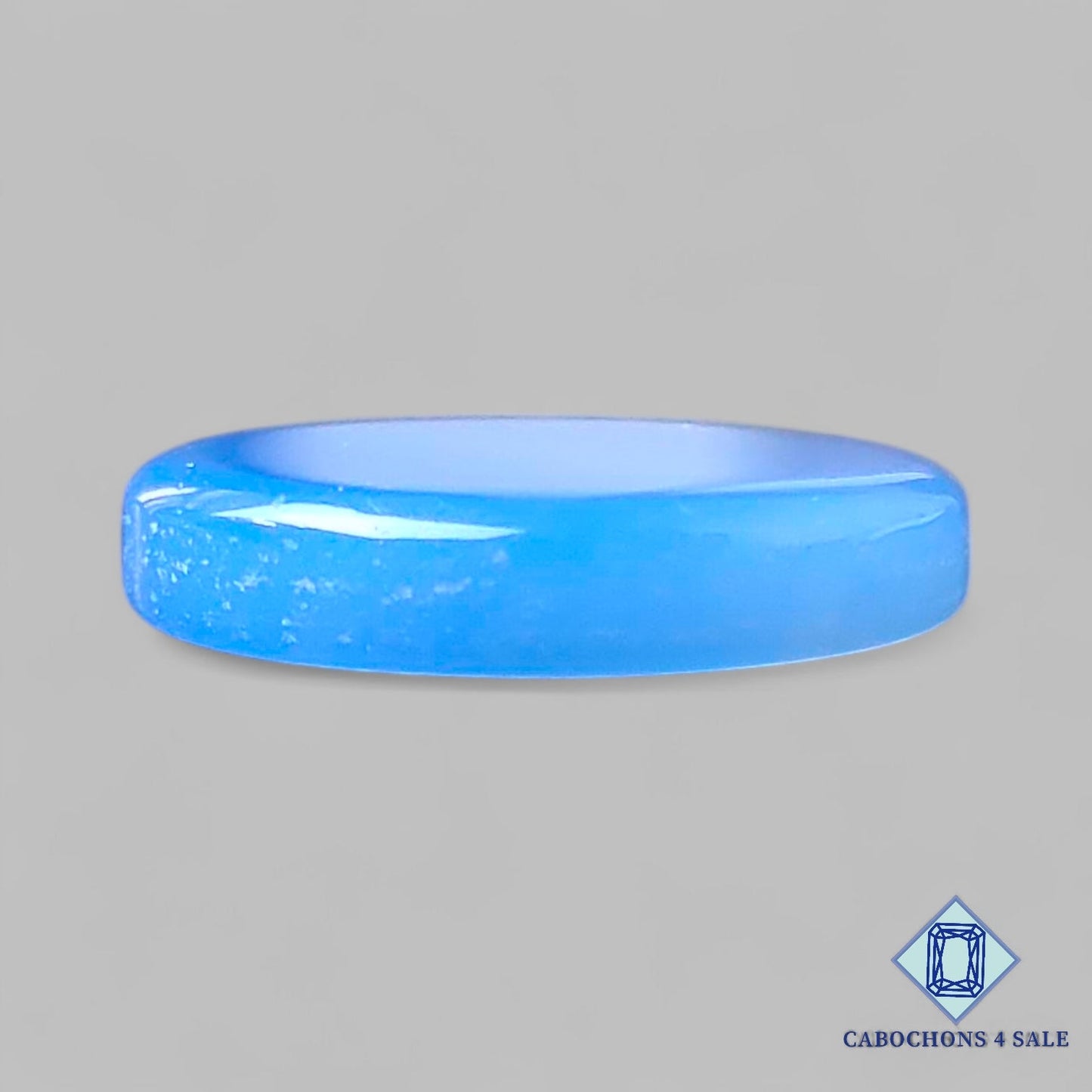 Cabujones redondos de calcedonia lavanda natural de 20 x 4 mm, de Indonesia, disponibles para la venta.