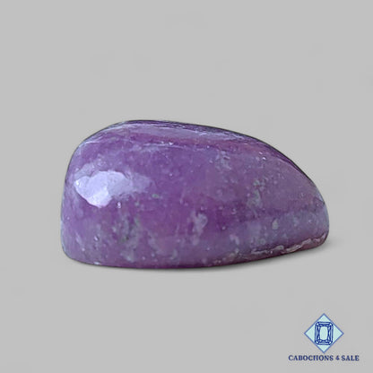 Piedras preciosas de lepidolita natural talladas en forma de corazón (16 x 19 x 7 mm) procedentes de Brasil, disponibles para la venta.