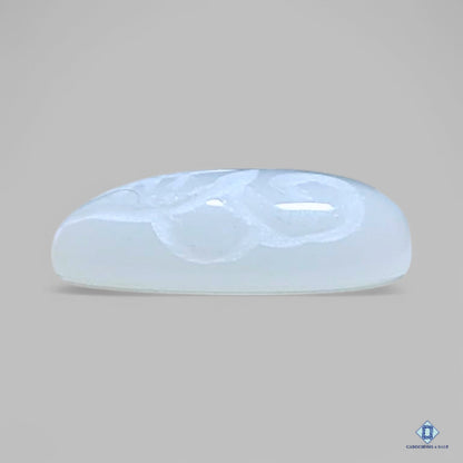 Tallas de pera de piedra lunar blanca de Madrás