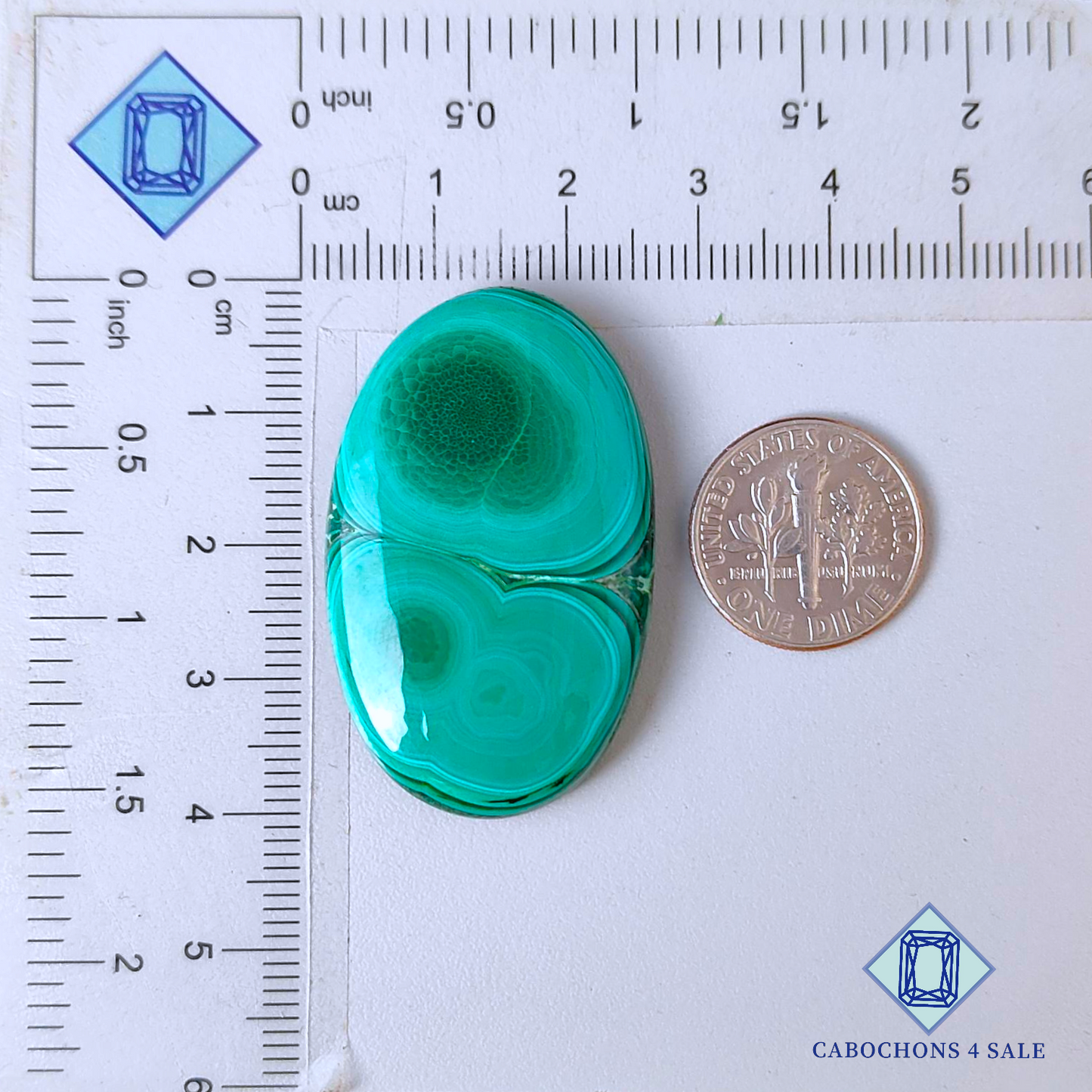 Cabujones ovalados de malaquita natural