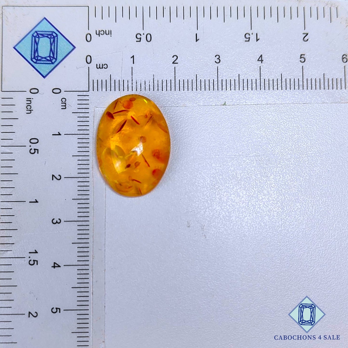 Cabujones ovalados de ámbar sintético de 23 x 17 x 7 mm disponibles para la venta.