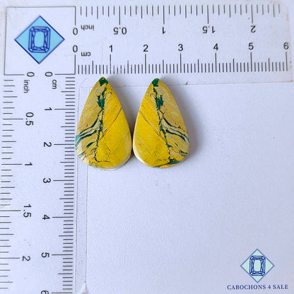 Pares de piedras preciosas de mariposita natural en forma de pera de 25 x 15 x 5 mm, procedentes de EE. UU., disponibles para la venta.