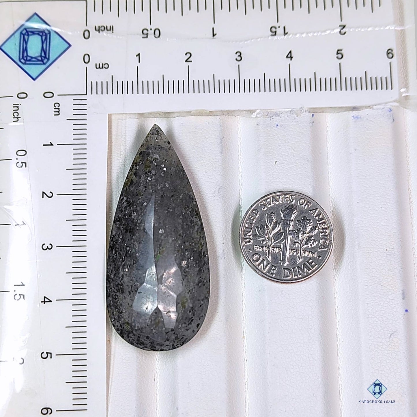 Midnight Quartz Pear All Cuts