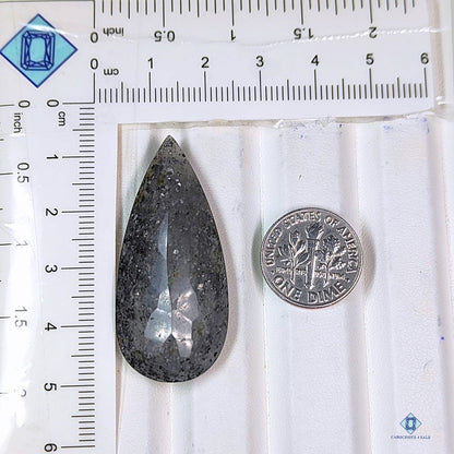 Midnight Quartz Pear All Cuts