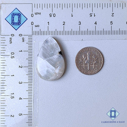 Cabujones de piedra lunar natural en forma de pera de 27 x 18 x 6 mm de Sri Lanka, disponibles para la venta.