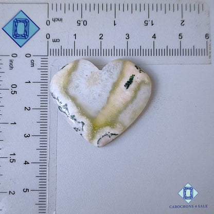 Tallas de corazón de piedra preciosa de ágata musgosa natural de 33 x 37 x 5 mm, procedentes de EE. UU., disponibles para la venta.