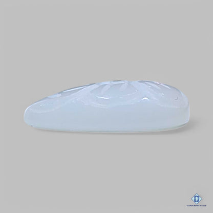 Tallas de pera de piedra lunar blanca de Madrás