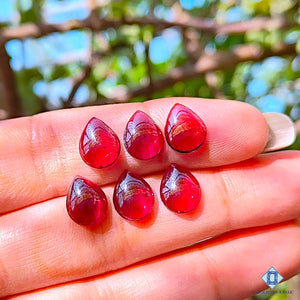 Mozambique Garnet Pear Calibrated