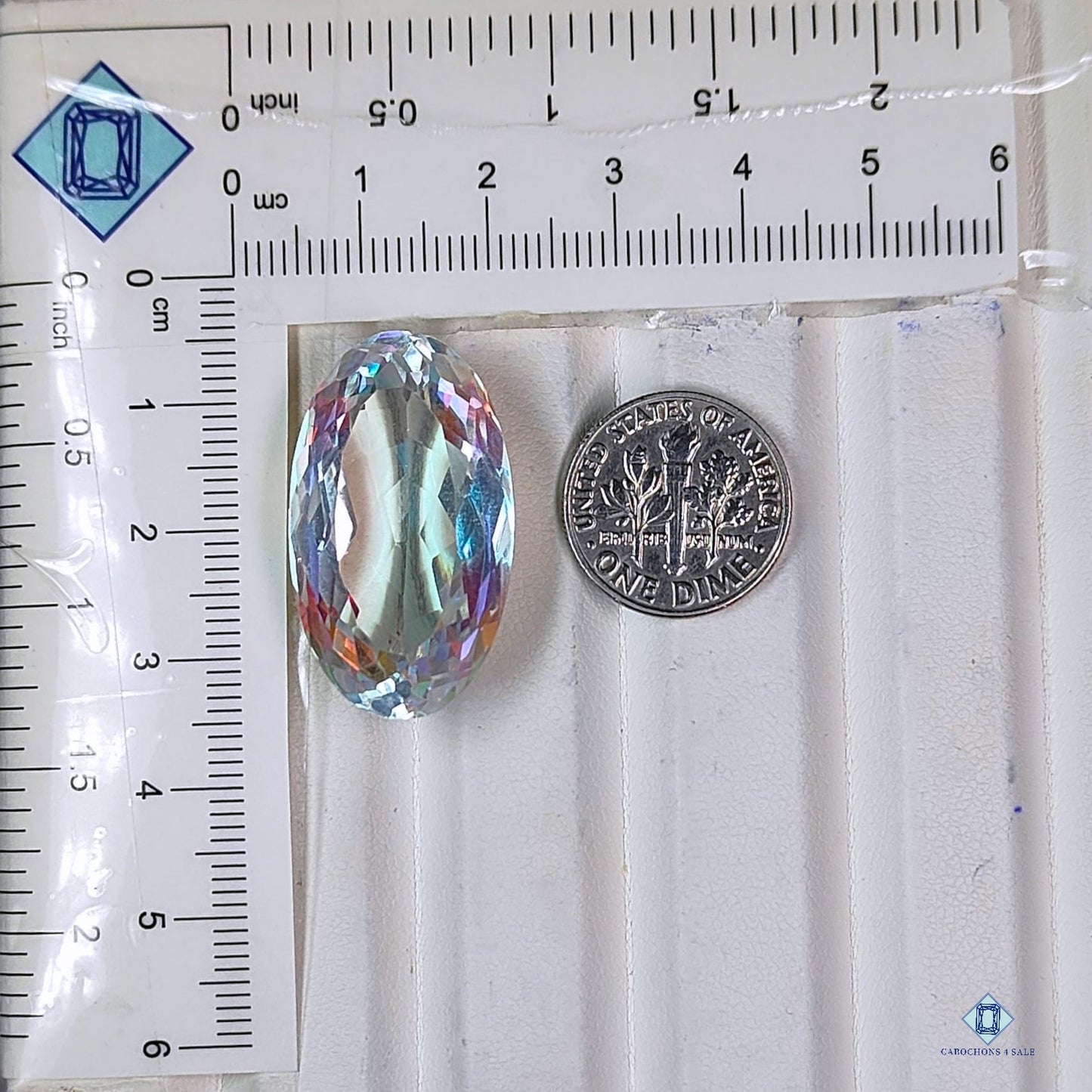 Cristal místico ovalado de todos los cortes