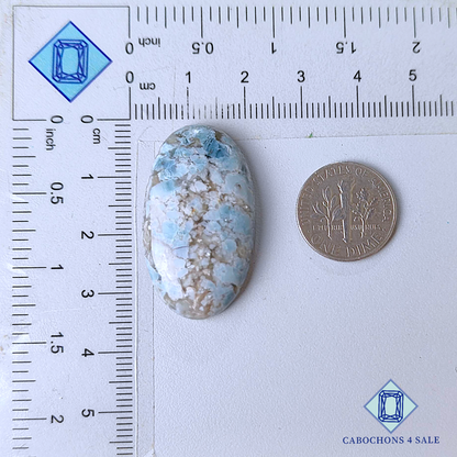 Ópalo con cabujones ovalados de calcedonia