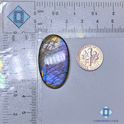 Cabujones ovalados de labradorita morada