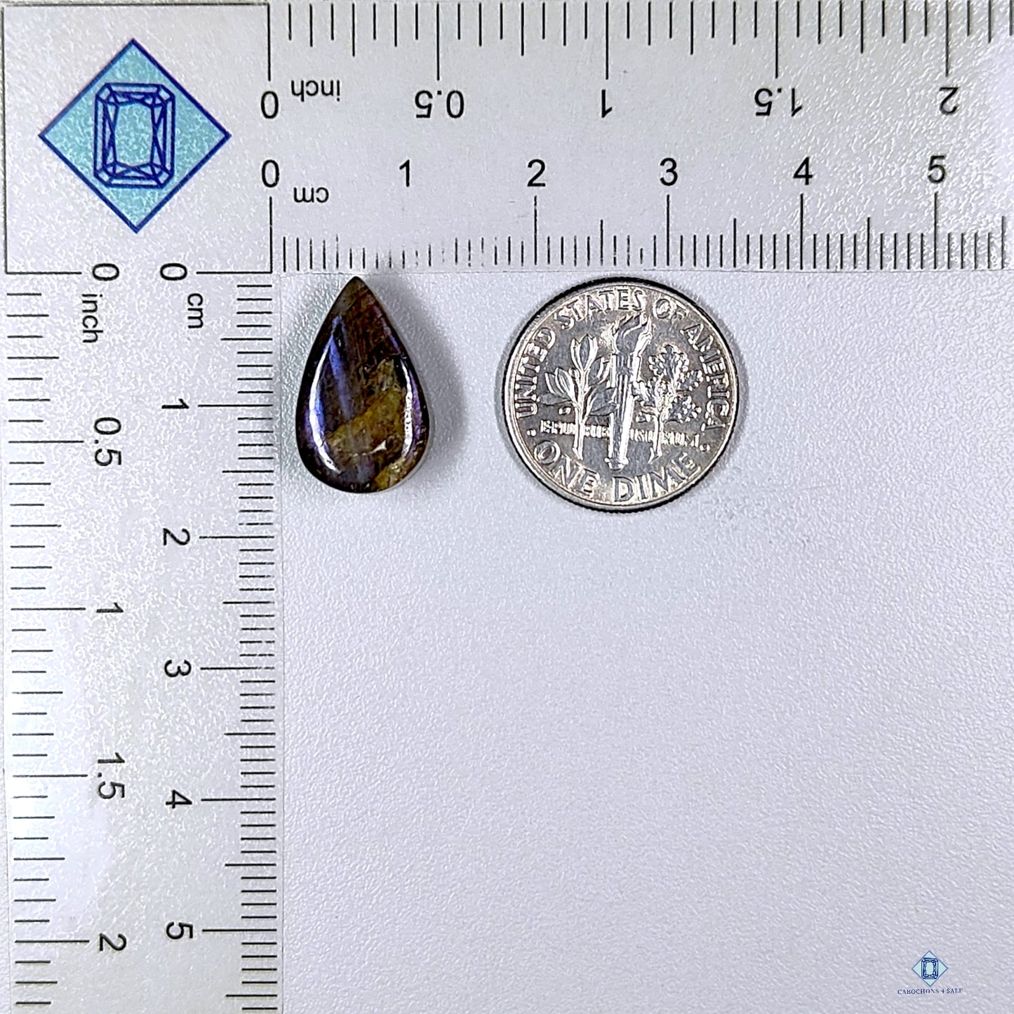 0-Purple_Labradorite-c4sv6022-2-Triangle-Purple-mm-Cabochons-Translucent-0