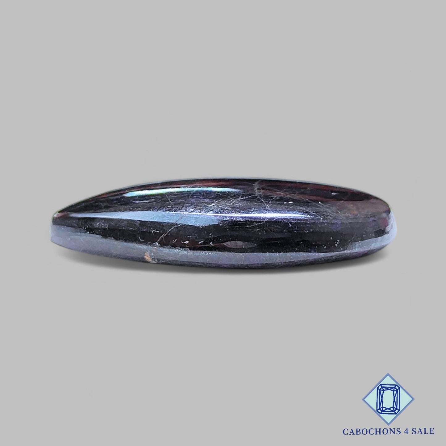 Cabujones de pera de piedra preciosa purpurita natural de 38 x 23 x 7 mm de Namibia, disponibles para la venta.