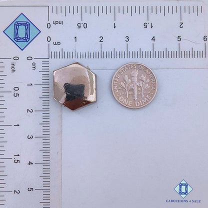 Cabujones hexagonales de pirita natural de 20 x 17 x 5 mm, de Perú, disponibles para la venta.