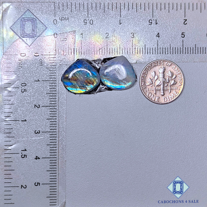 Pares de peras de piedra lunar arcoíris