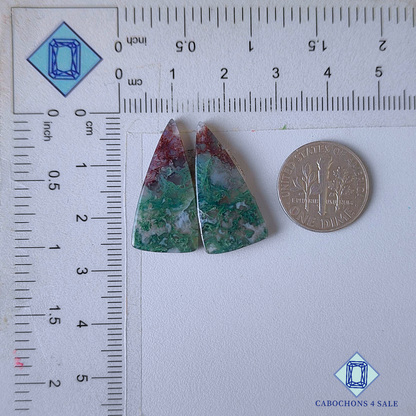 Pares de triángulos de ágata musgosa roja