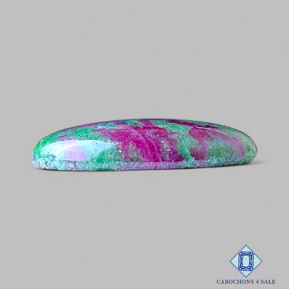 Cabujones ovalados de zoisita rubí