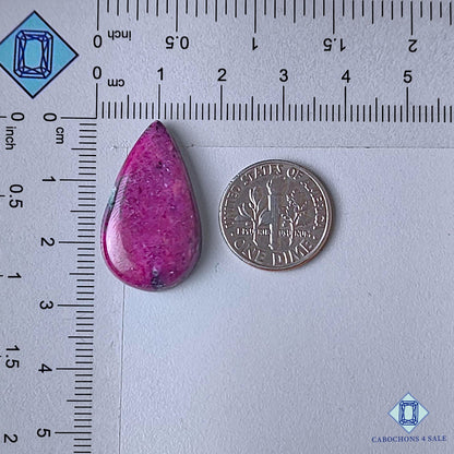 Cabujones de rubí zoisita natural en forma de pera de 27 x 16 x 5 mm, de Tanzania, disponibles para la venta.