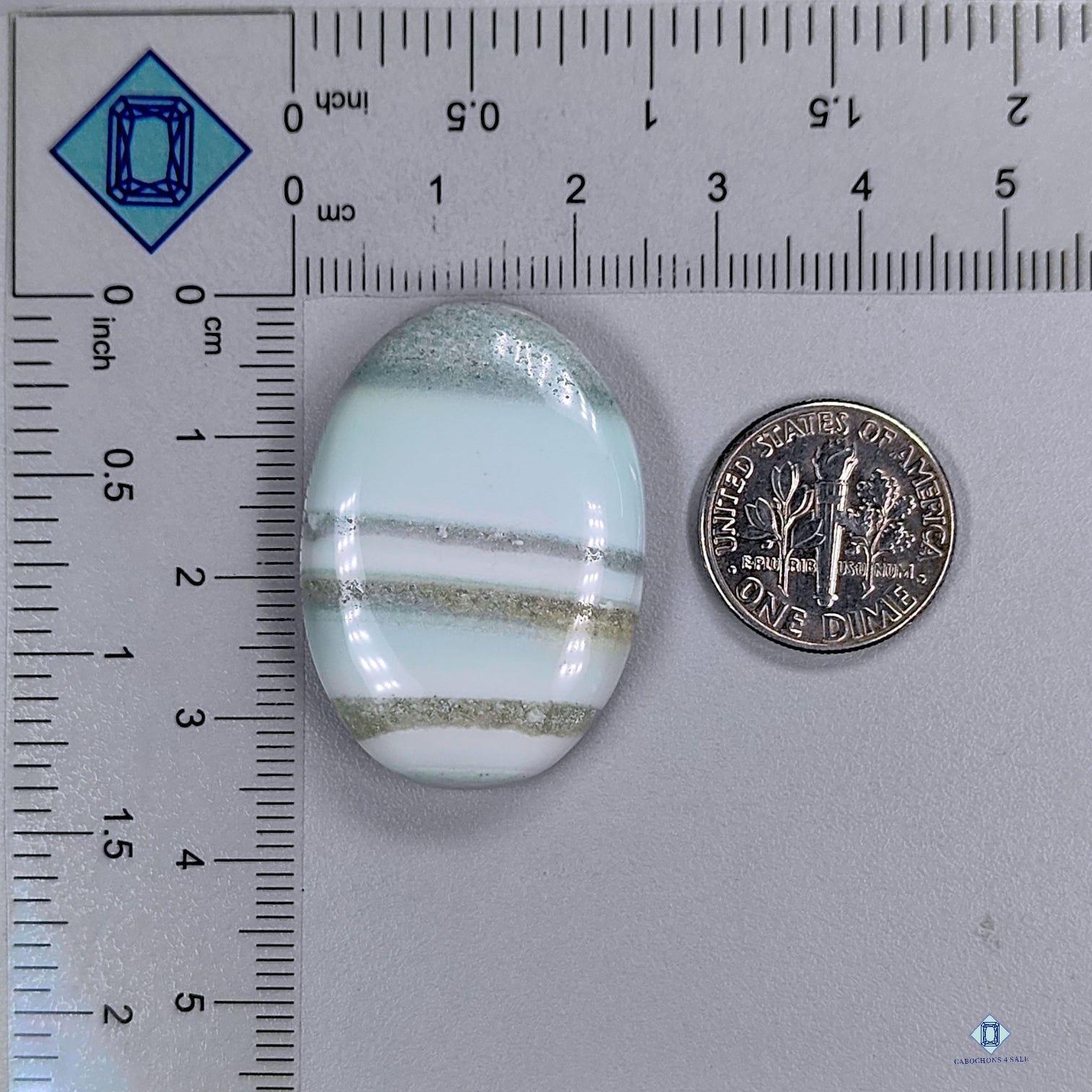 0-Saturn_Chalcedony-c4sw5495-2-Oval-Green_White-mm-Cabochons-Opaque-0