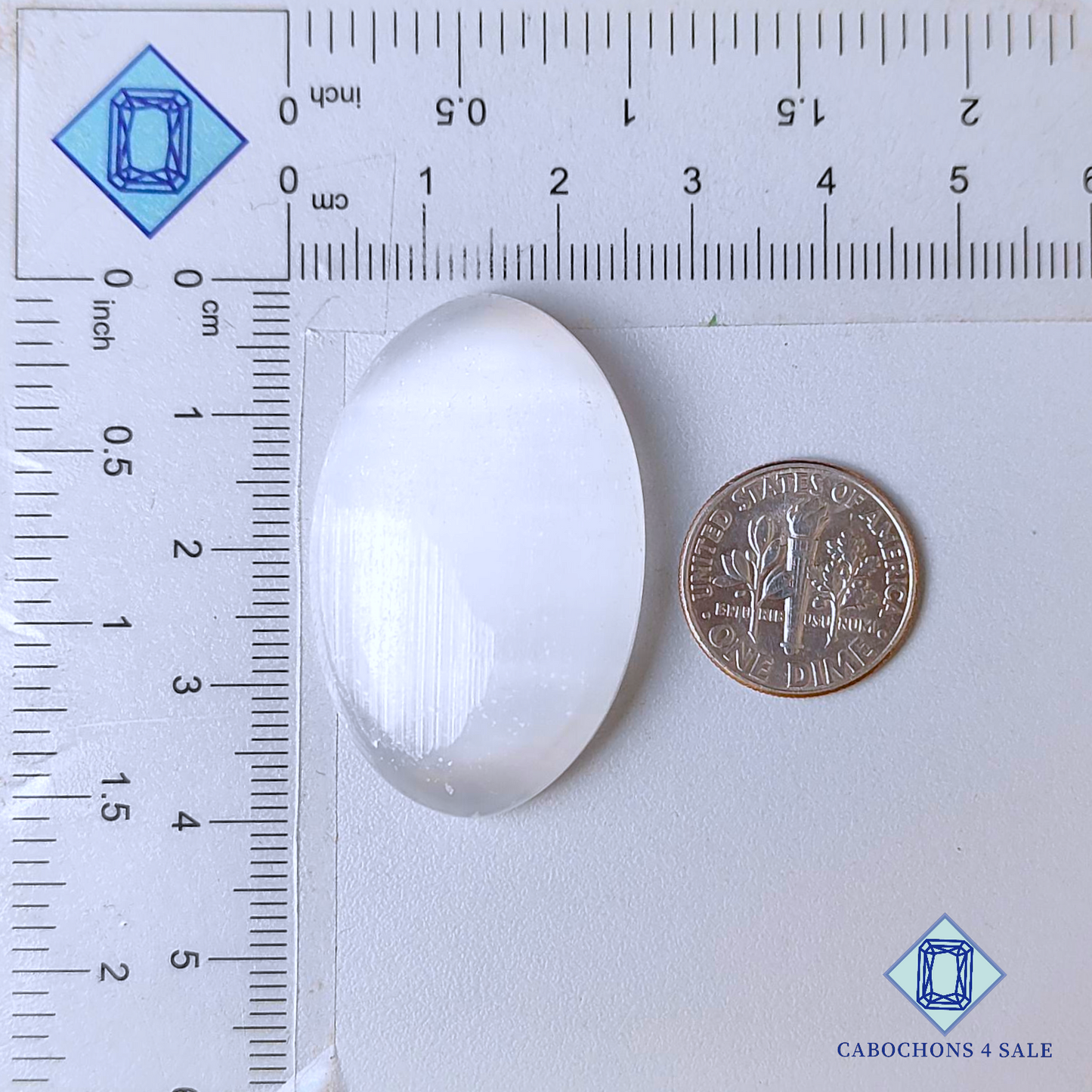 Cabujones ovalados de selenita