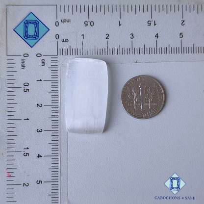 Cabujones rectangulares de selenita