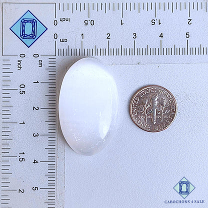 Cabujones ovalados de piedra preciosa de selenita natural de 36 x 22 x 9 mm, de México, disponibles para la venta.