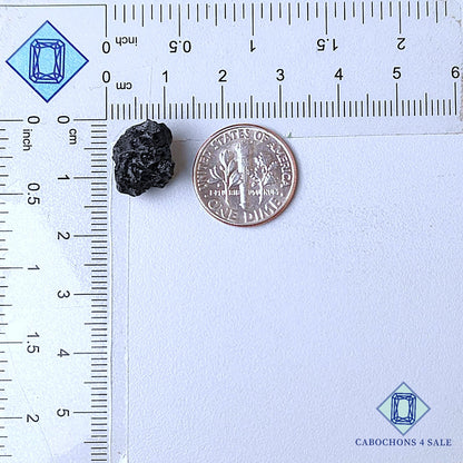 Piedra preciosa natural de tectita drusa de lujo de 13 x 11 x 10 mm procedente de Tailandia, disponible para la venta.