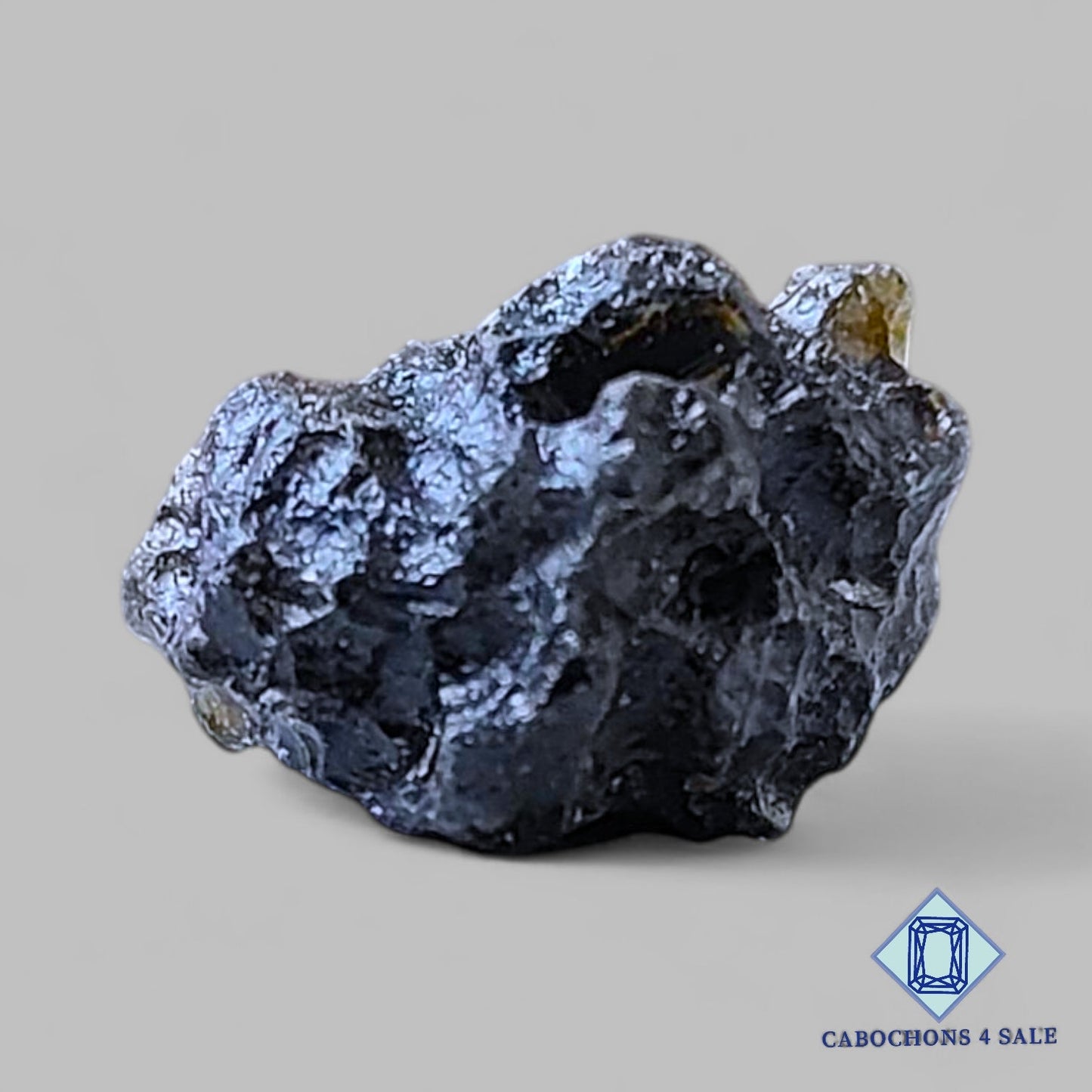 Piedra preciosa natural de tectita drusa de lujo de 13 x 11 x 10 mm procedente de Tailandia, disponible para la venta.