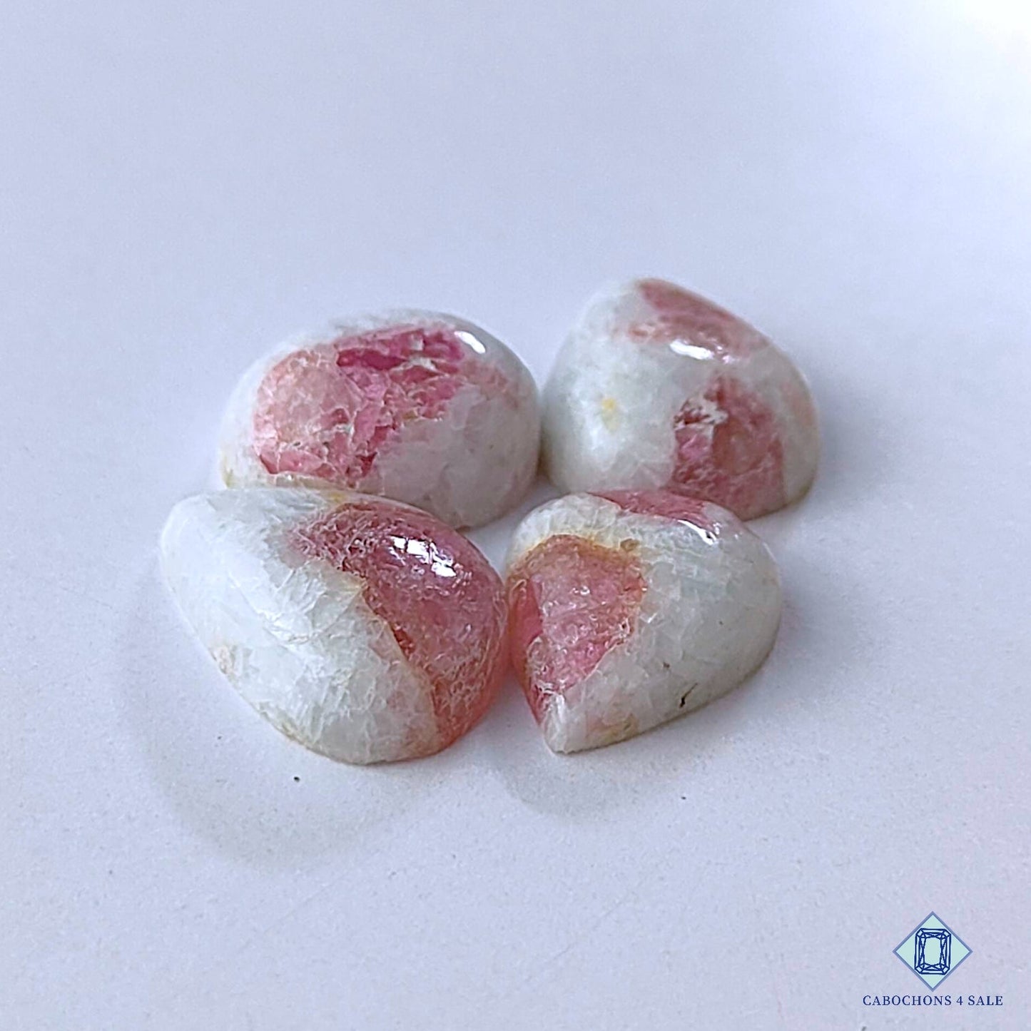 Tourmaline in Quartz