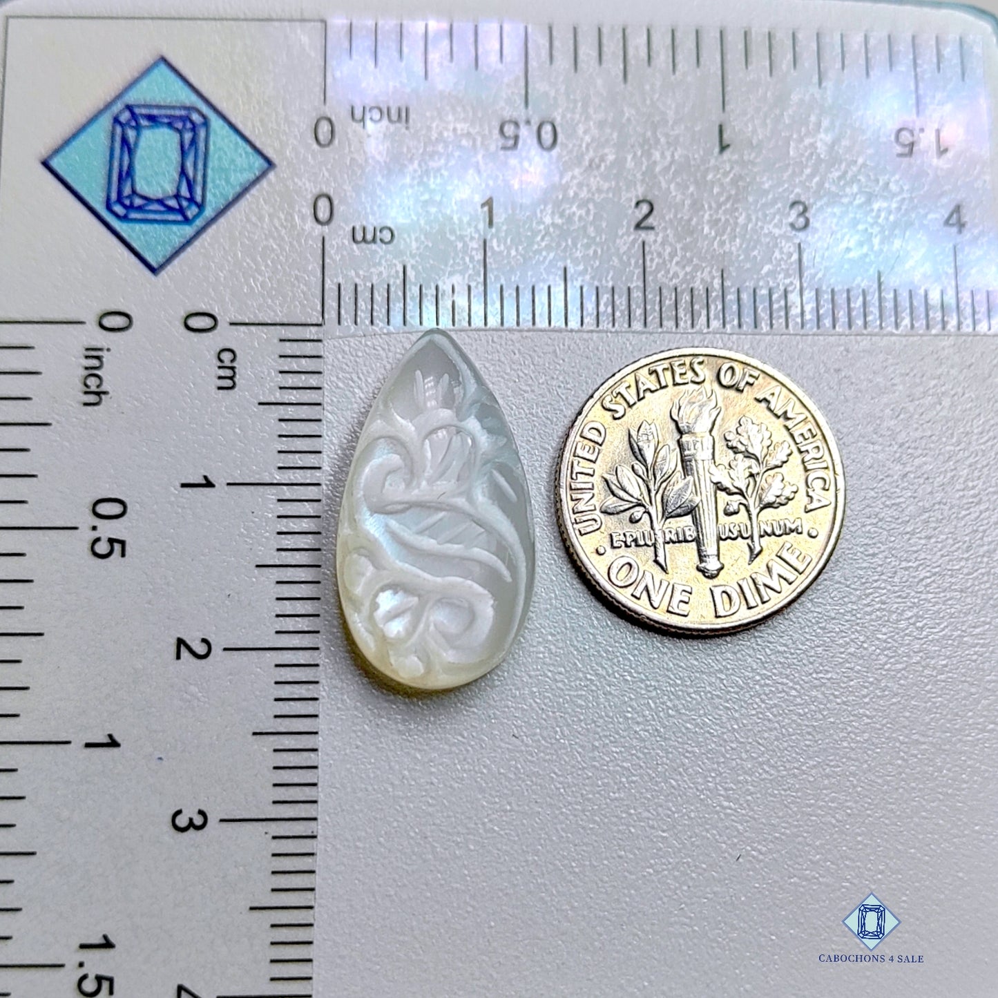 0-White_Moonstone-c4sw2339-2-Pear-White-20_25mm-Carvings-Opaque-0